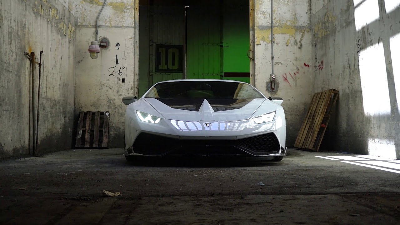 Lamborghini Huracan - 1016 Industries Carbon Fiber & Strasse Wheels