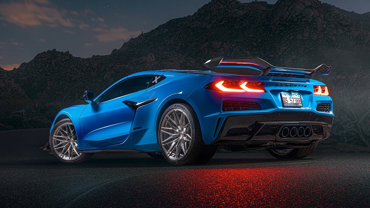 The 670HP Corvette C8 Z06 on #Vossen Forged S21-02 | Woyshnis Media