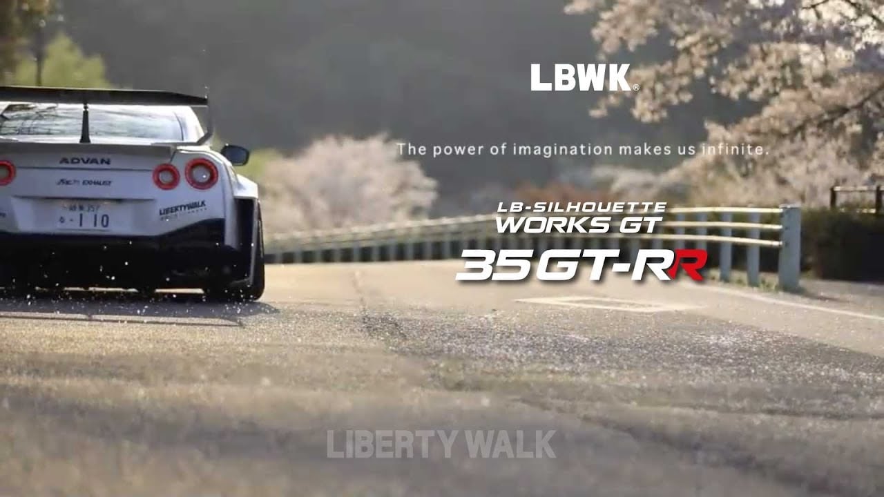 LB-Silhouette WORKS GT NISSAN 35GT-RR