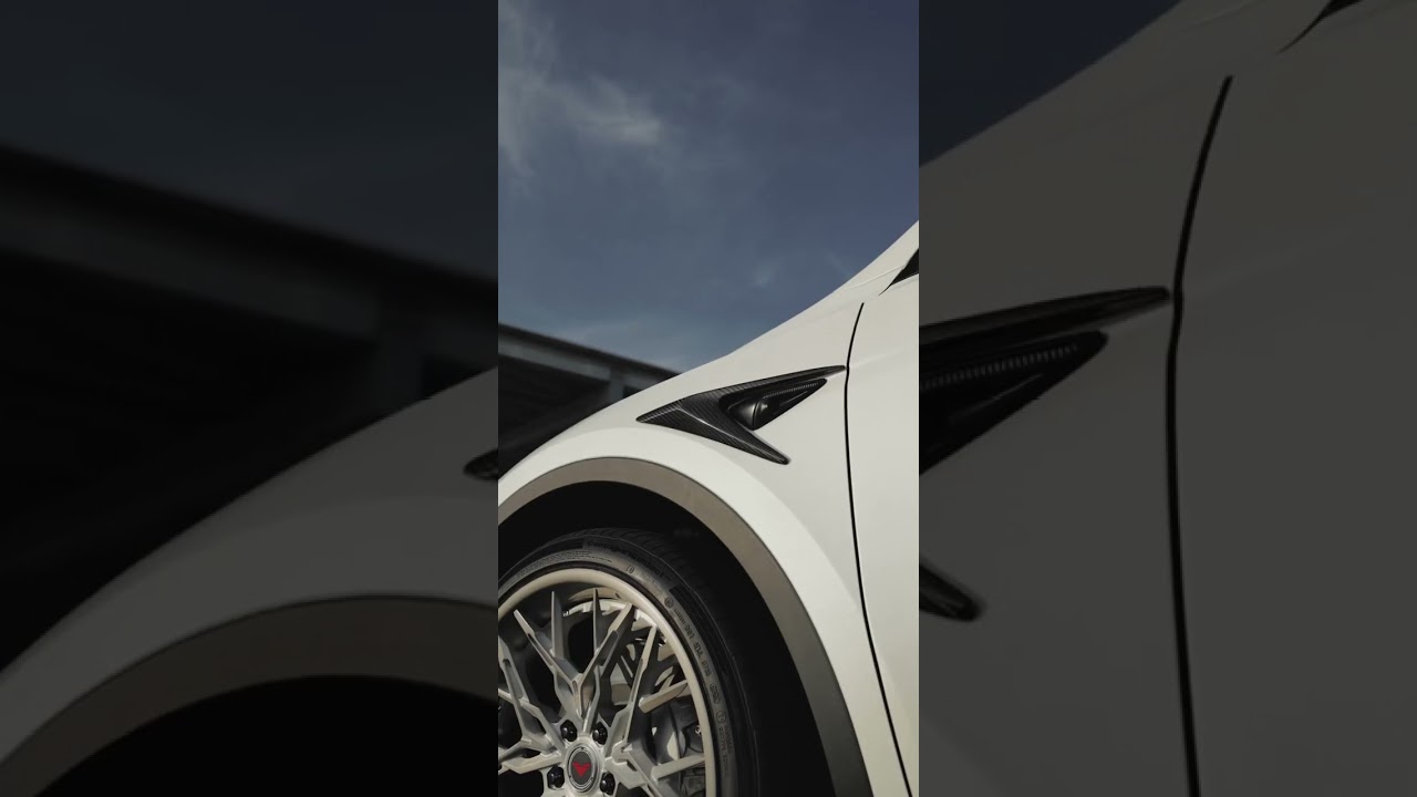 Vorsteiner Tesla Model Y Carbon Aero Program