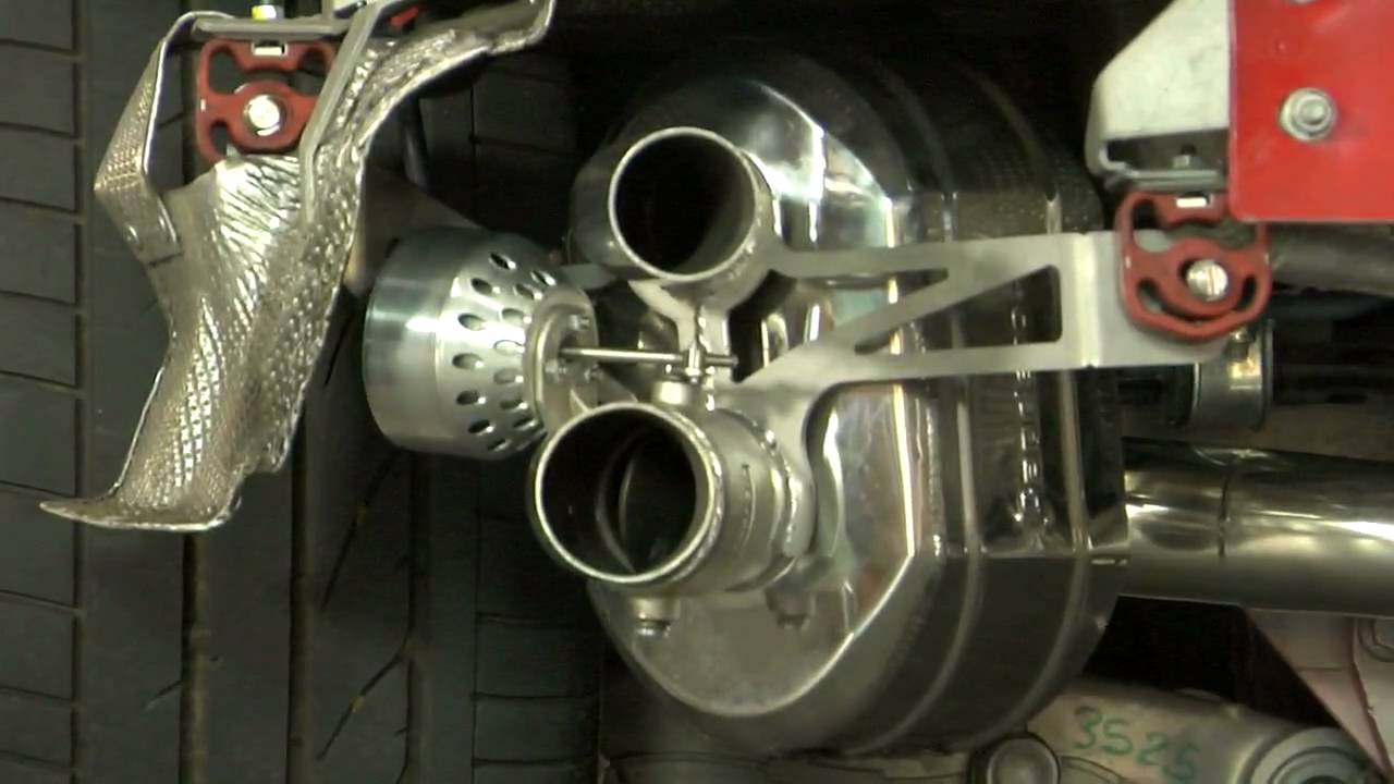 Capristo Ferrari California Installation / GB