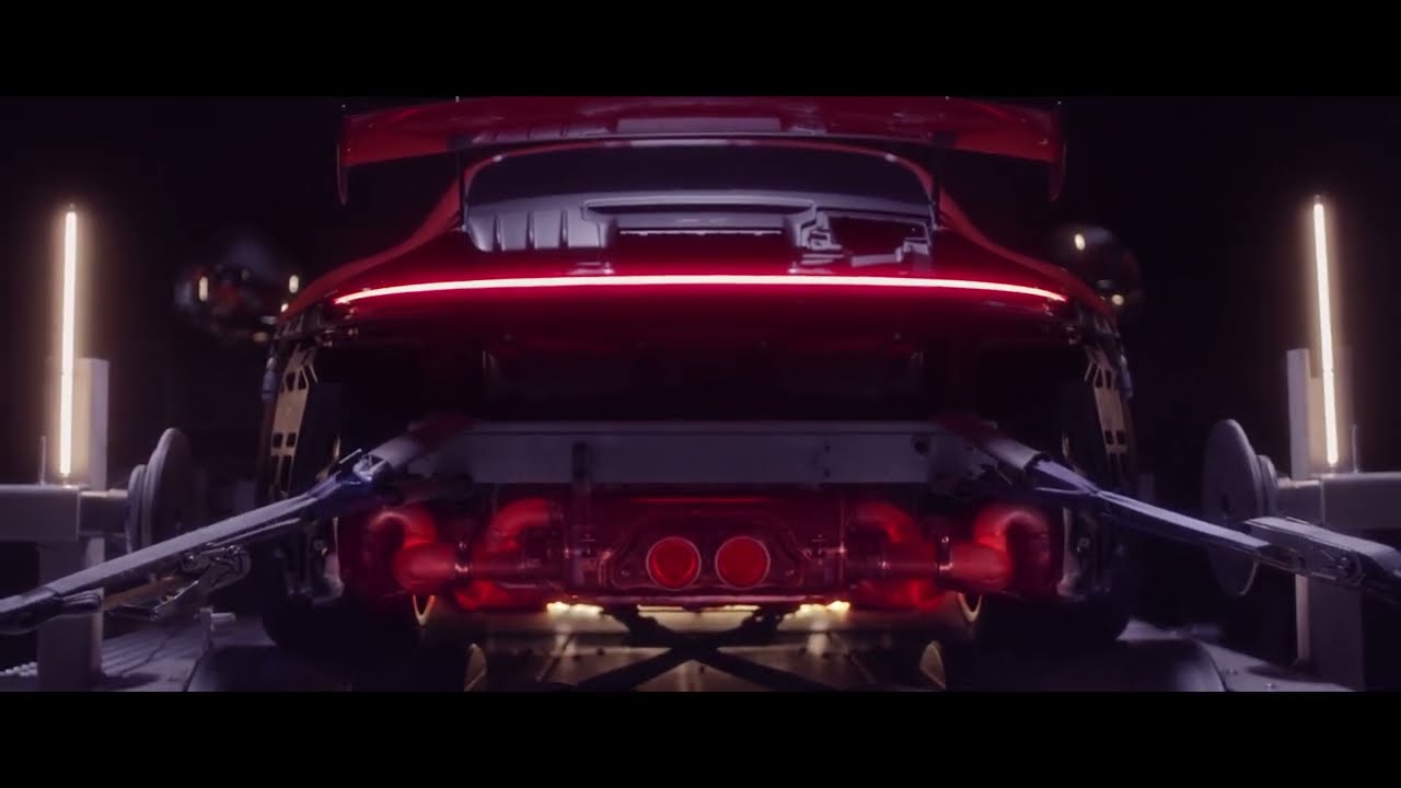 Akrapovič exhaust system for the Porsche 911 GT3 / RS (992)!