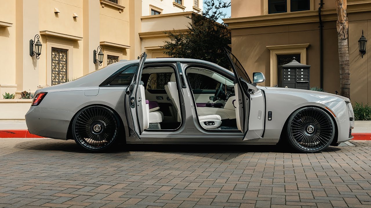Rolls-Royce Ghost on 40-Spoke Vossen Forged S17-16