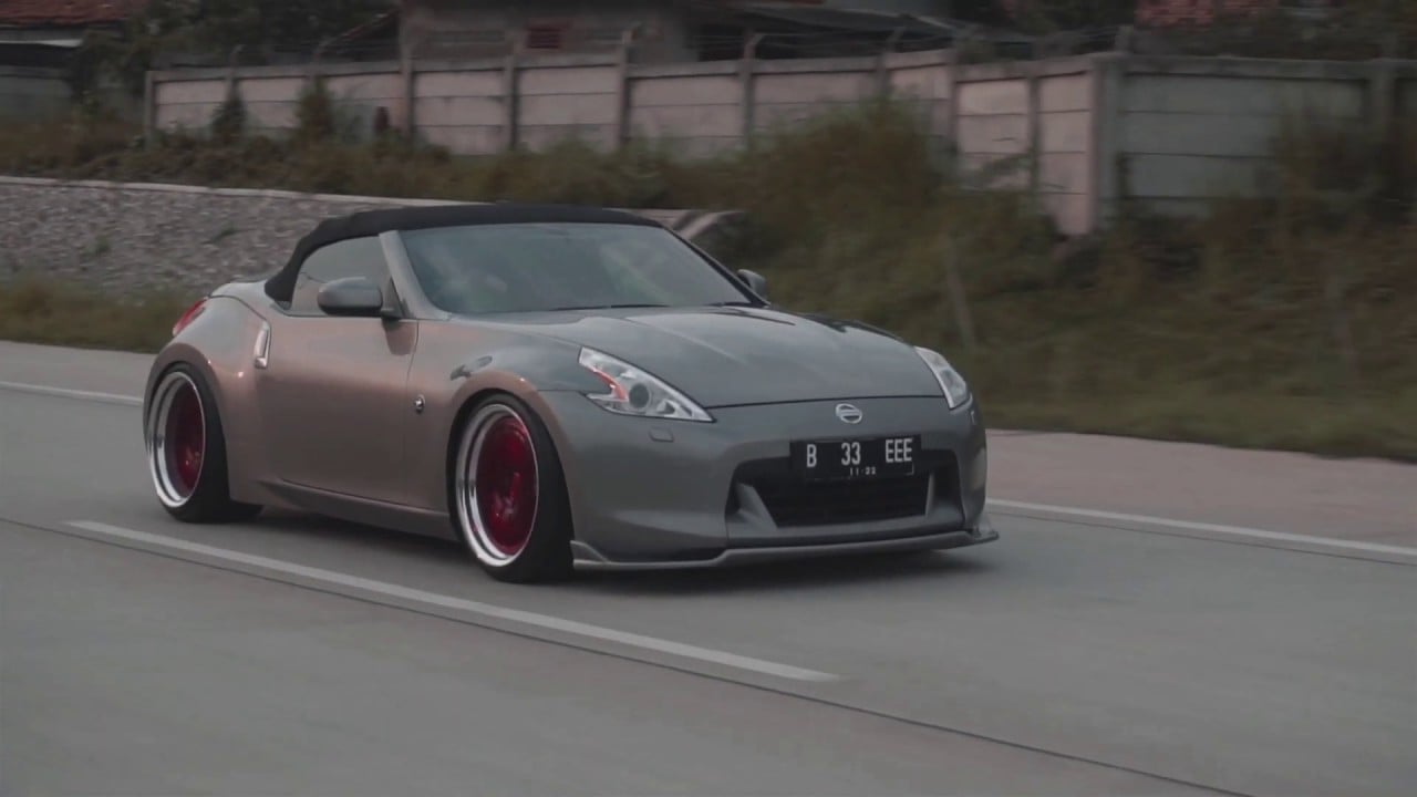 Nissan 370Z Roadster Convertible w/ ARMYTRIX Header-back Valvetronic Exhaust sound & Rotiform & TEIN