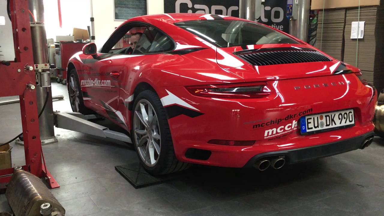 Porsche 991.2 Carrera with Capristo Exhaust - Scuderia Car Parts