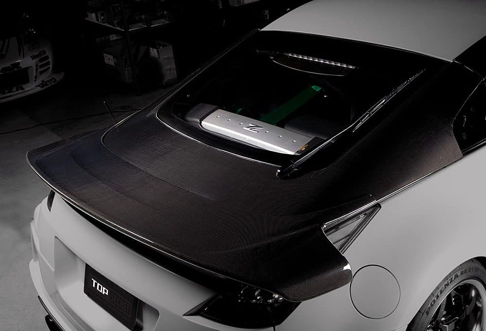 Top Secret Z33 350Z Rear Gate, Installed on White 350Z - Rear Side View of Rear Gate