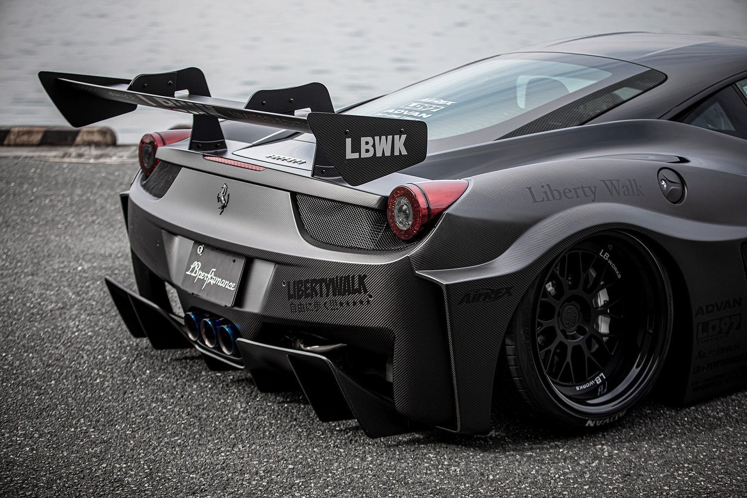 Liberty Walk LB-Silhouette GT Rear Wing for Type 142 Ferrari 458 