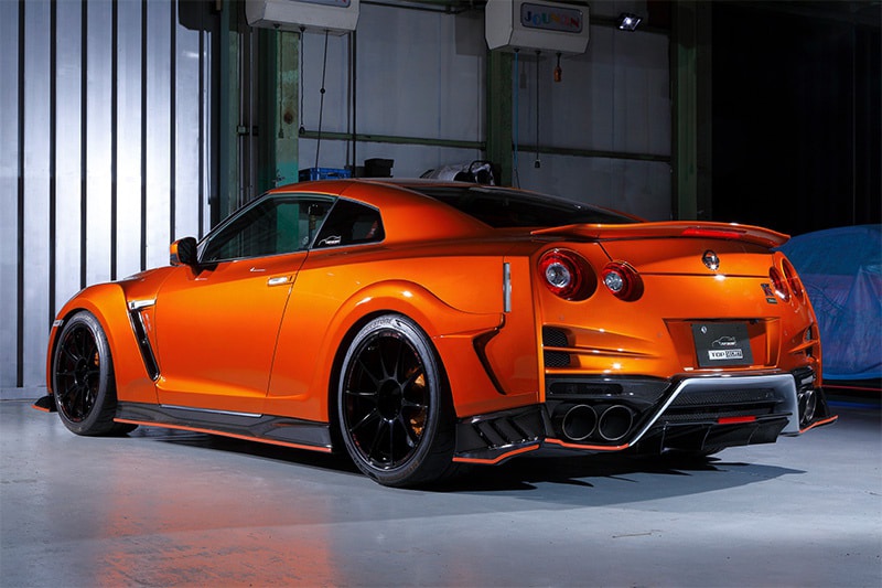 Top Secret GT-R M17 Rear Over-Fenders | Bulletproof