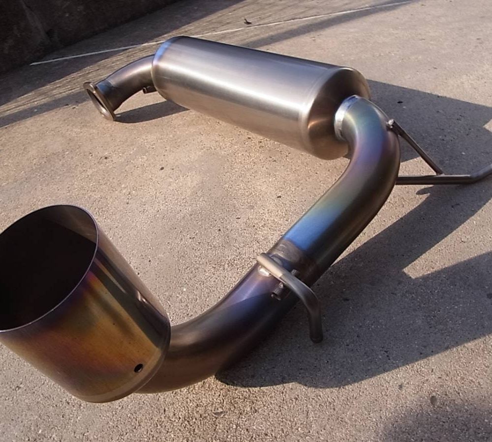 Amuse R1 Titan Exhaust for 1999-2006 Toyota MR-S [ZZW30]