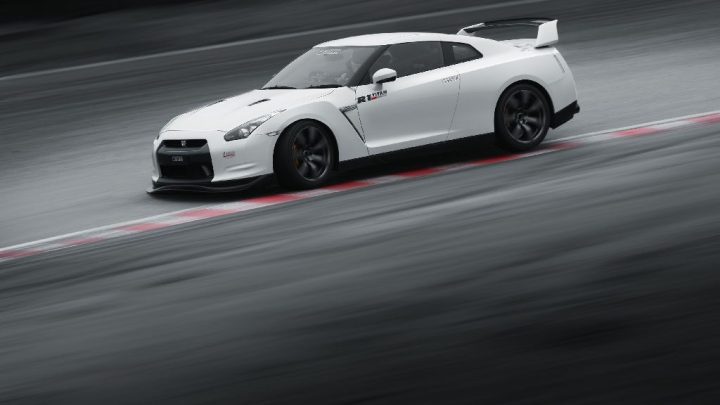 Shop Car Spotlight - Powerhouse Amuse Phantom GT-R
