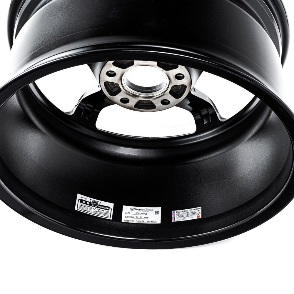 Advan GT Beyond Wheel Set w/ Center Caps for FK8 & FL5 Honda Civic