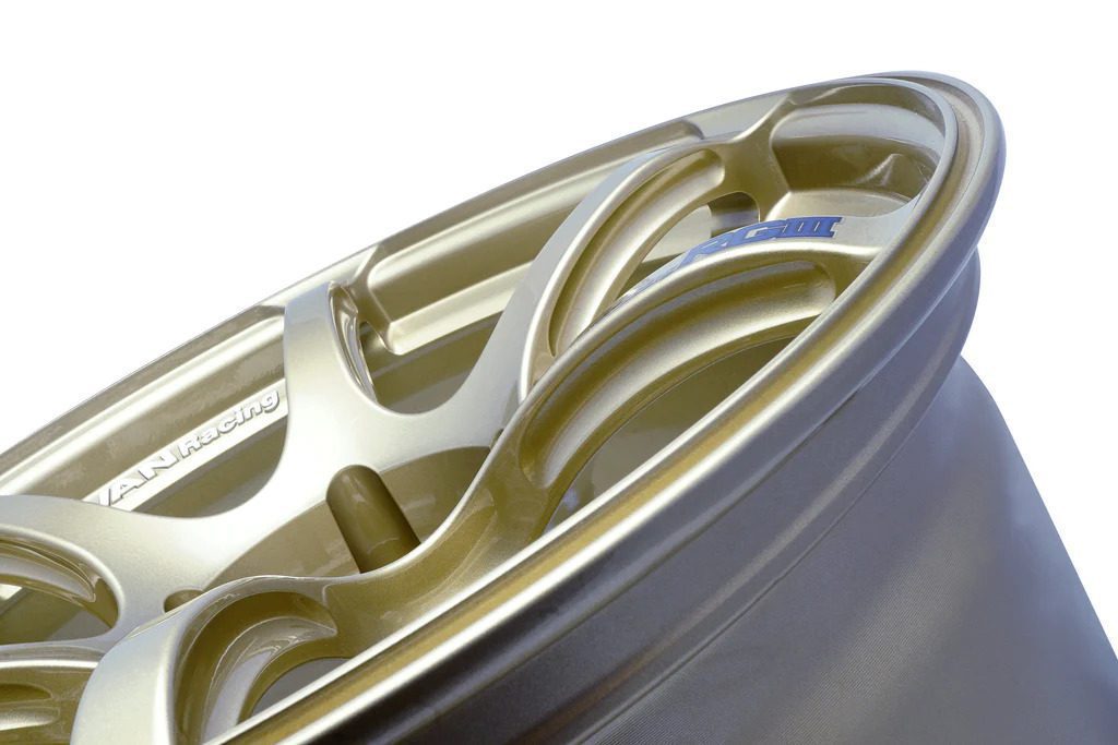 Advan Racing RGIII Gold Metallic Wheel (18x9.5 5-114.3 +45