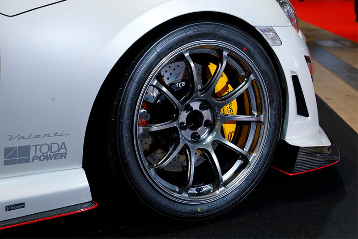 Advan Racing RZII Hyper Black Wheel (18x9 5-112 +50) - Bulletproof ...