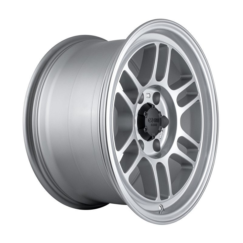 18x9.0 Enkei Cyclone / 6x135 / ET 12mm / Bore 87.1