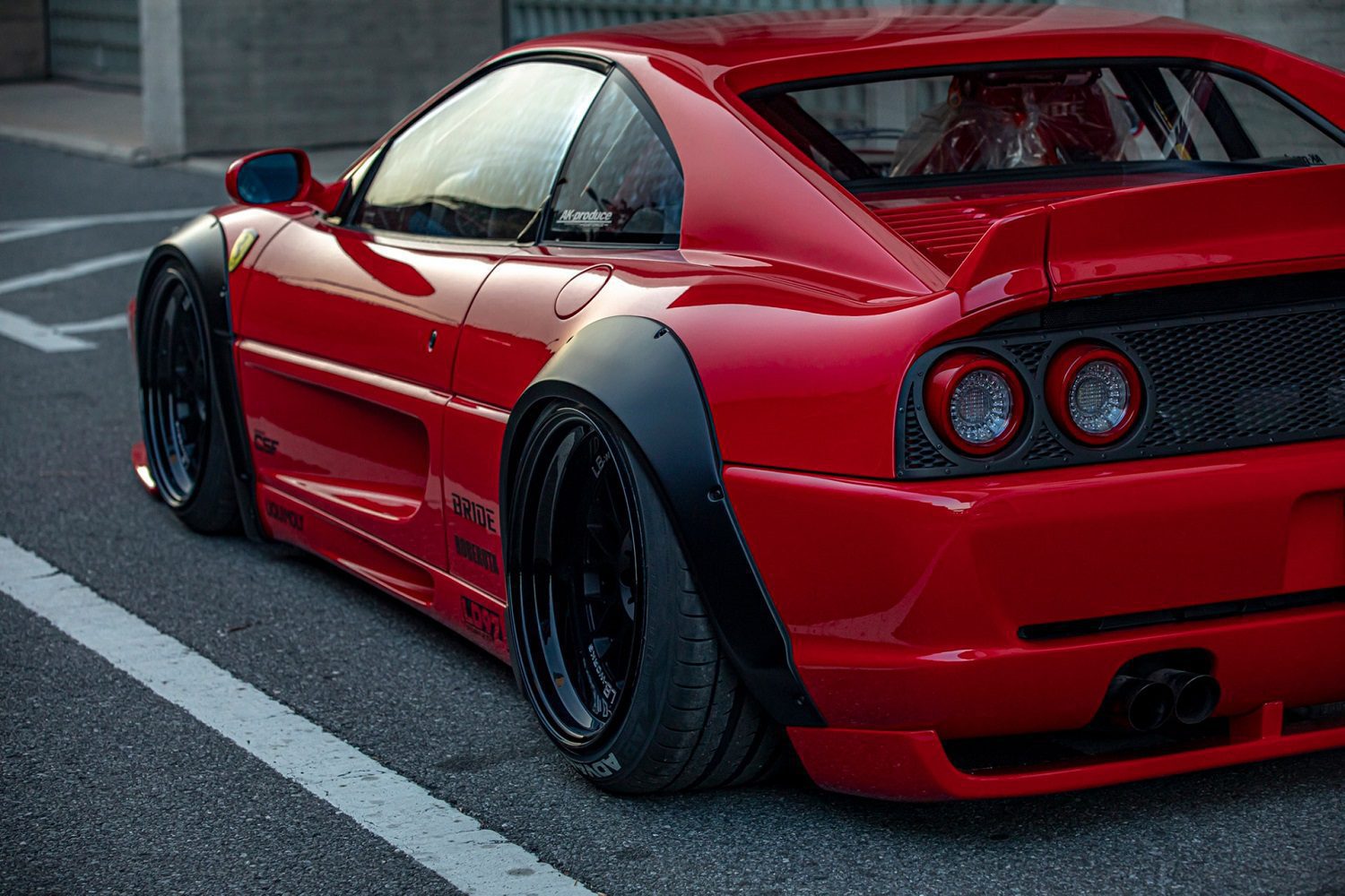 1/18 フェラーリ F355 GTS RWB Liberty Walk Model 1:18 GT Spirit Ferrari F355 GT S RWB Liberty Walk 2023