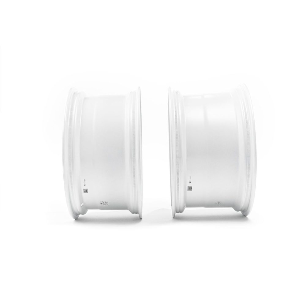 Volk Racing TE37 Ultra M Spec Wheel Set w/ Center Caps for RZ34