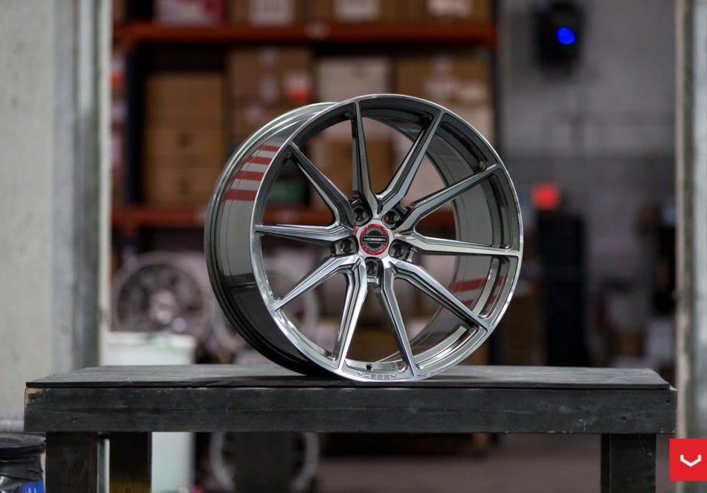 Vossen Wheels 20x9 5-114.3 +32 HF-3 Wheel in Gloss Graphite