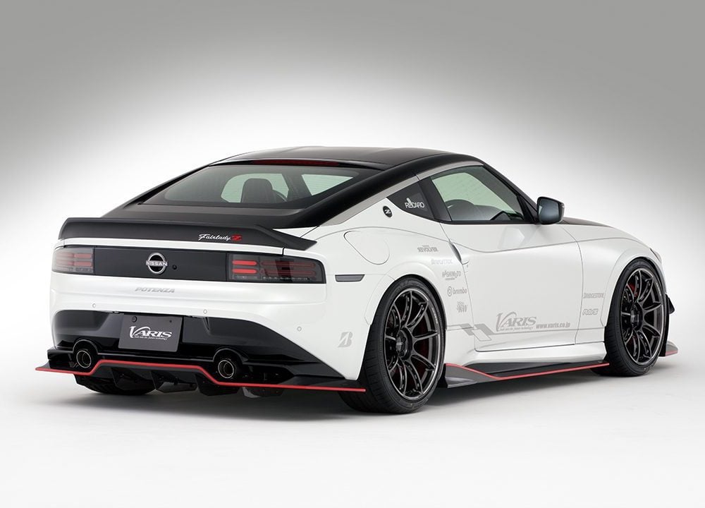 Varis ARISING-1 Rear Fender Trim for RZ34 Nissan Z