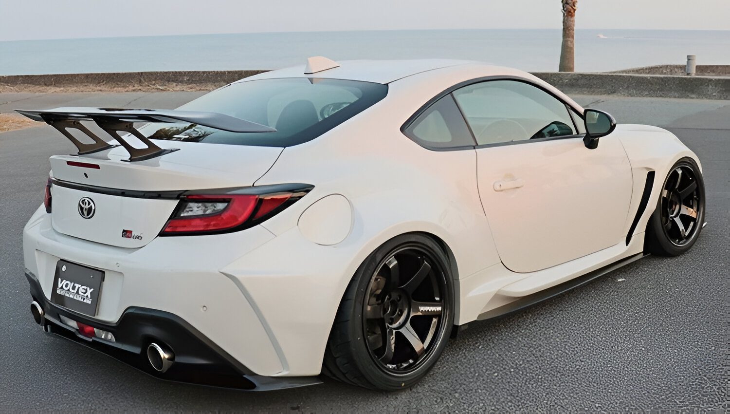 Voltex Carbon Type-12BL Center Mount GT Wing for ZD8 Subaru BRZ