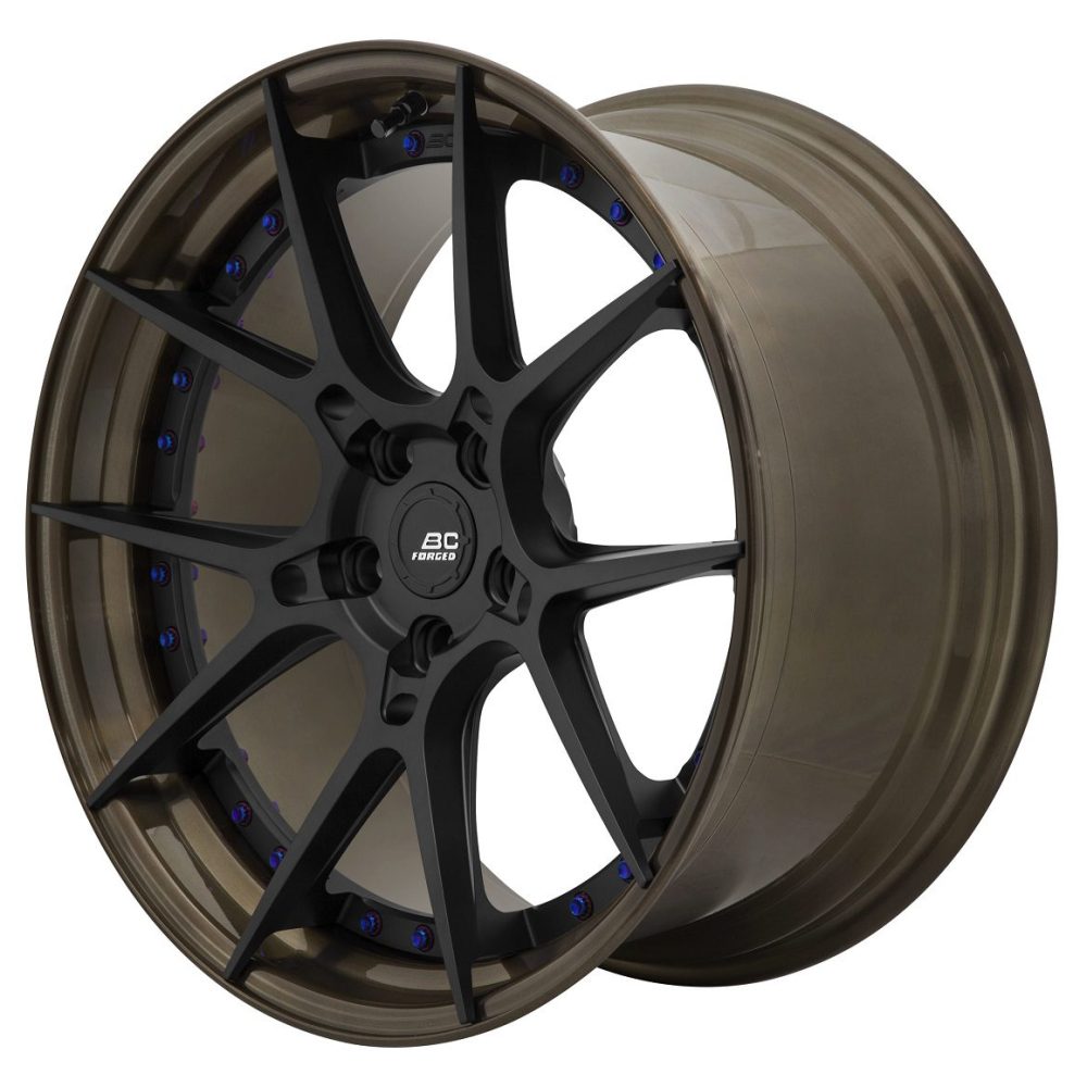 BC Forged Modular HCA165 Wheel in Gloss Bronze / Gloss Black