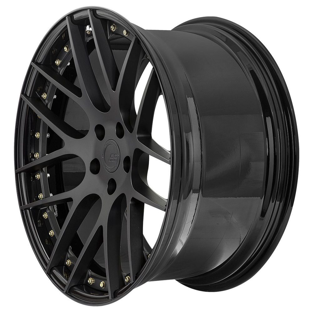 BC Forged Modular HB04 Wheel in Matte Black / Gloss Black Side View