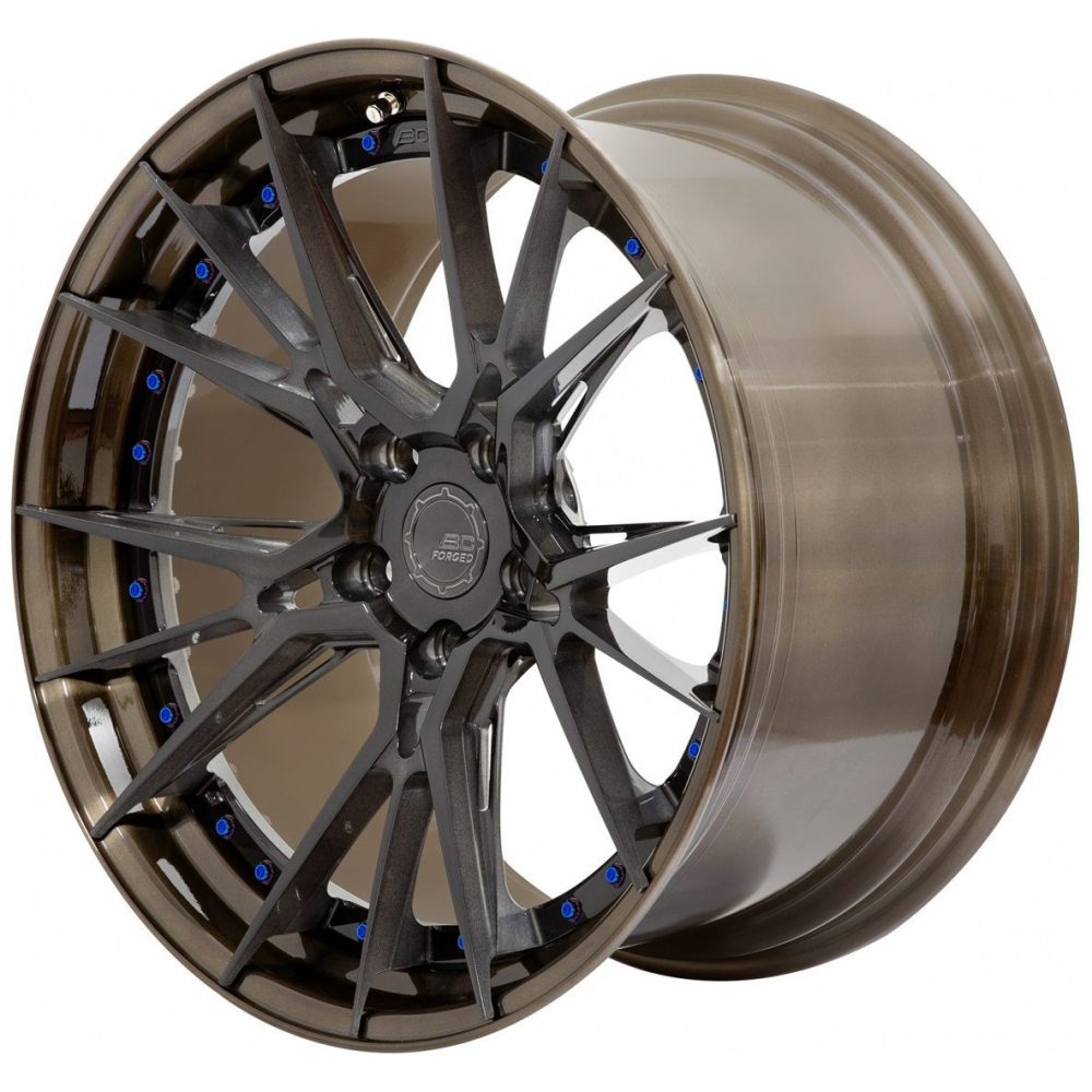 BC Forged Modular HCA384 Wheel in Brushed Bronze / Gloss Black