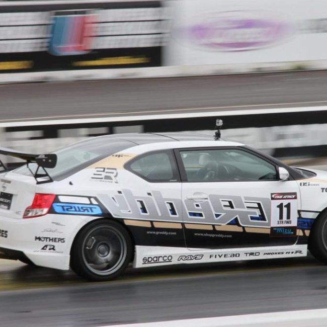 APR Universal GTC-200 Carbon Fiber Adjustable Wing main image 1