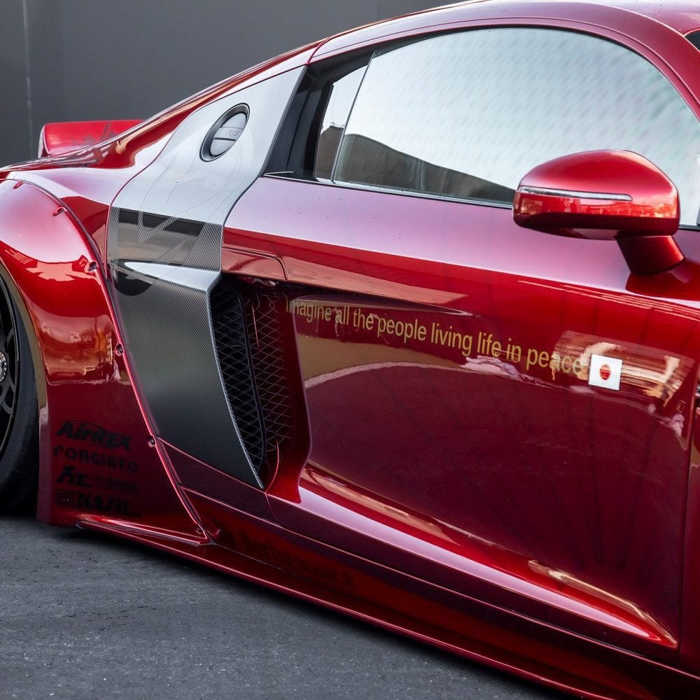 Liberty Walk LB-WORKS Side Diffusers for Type 42 Audi R8