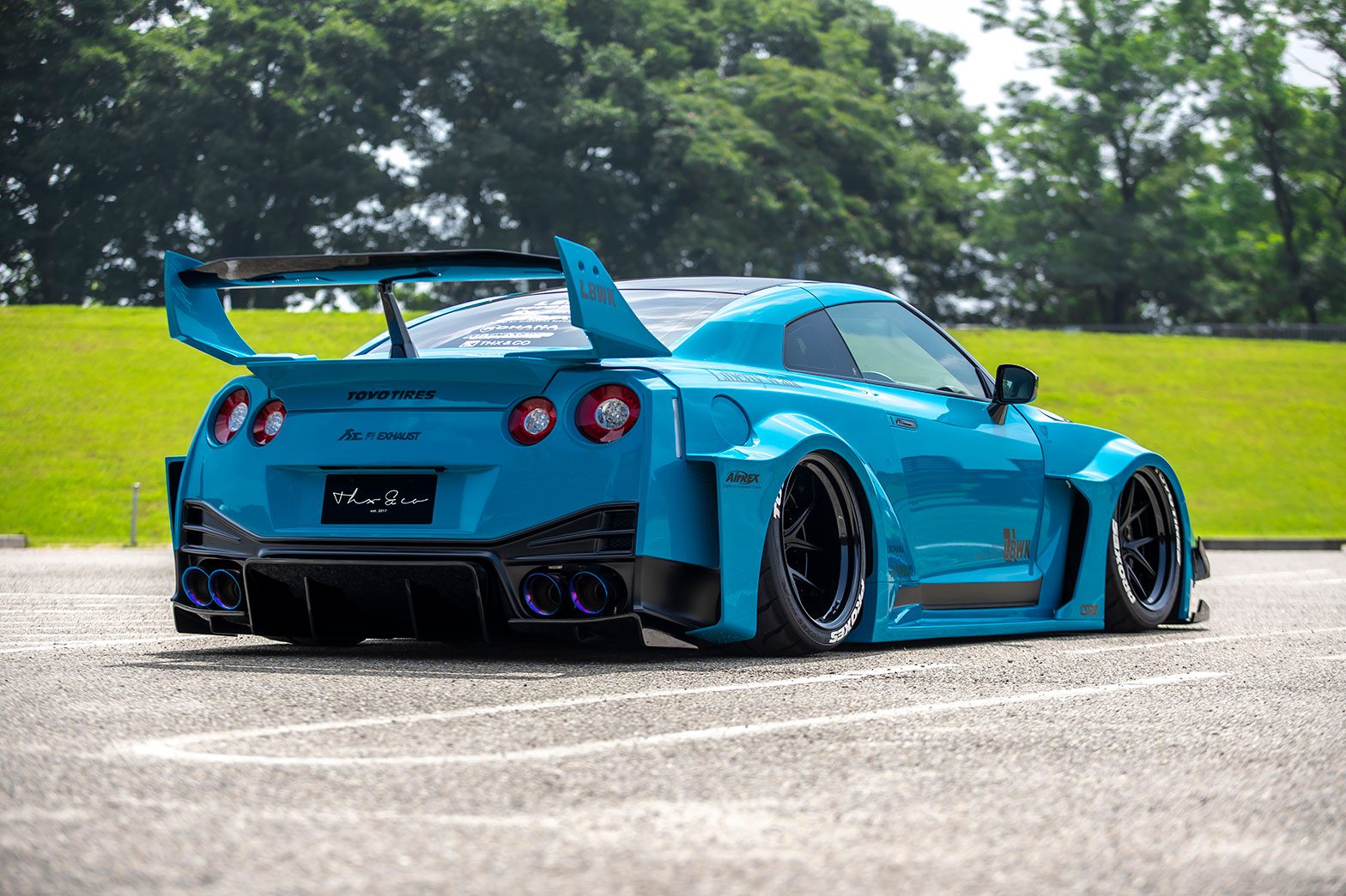 F*n様 LIBERTY WALK LB★Works Nissan GT-R ミ LB-WORKS NISSAN GT-R R35 type 1 - Liberty Walk | リバティー