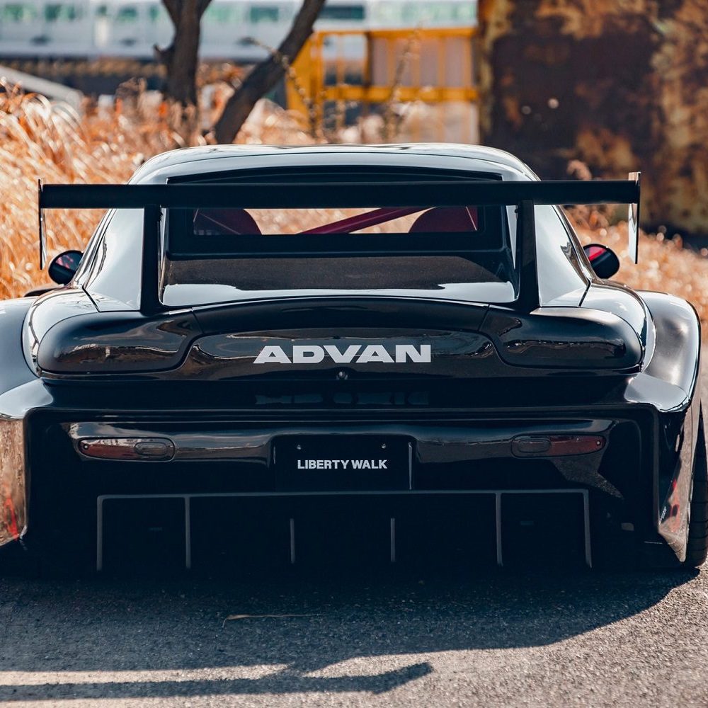 Liberty Walk LB Super Silhouette Widebody Kit for FD3S Mazda RX-7