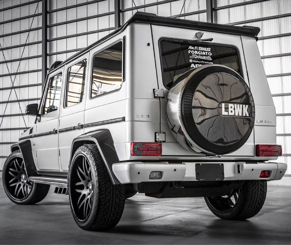 Liberty Walk LB-WORKS Carbon Tire Cover for W463 Mercedes-Benz G63 AMG