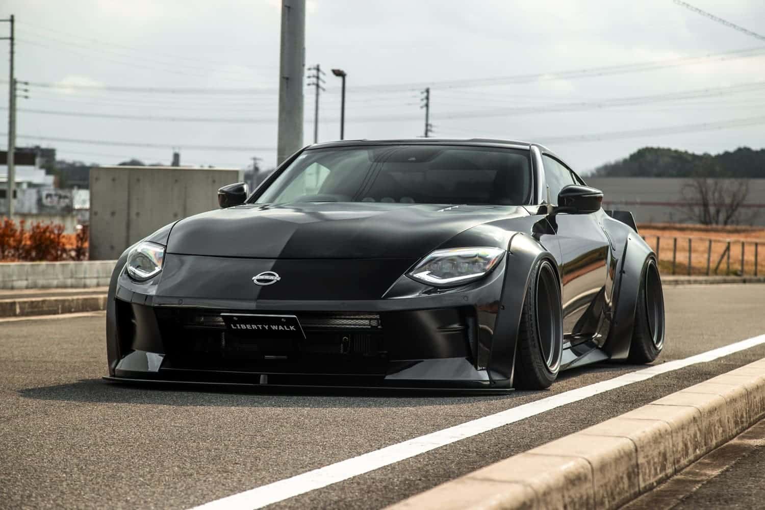 liberty　0710 Liberty Walk lb☆nation WORKS Widebody Kit for RZ34 Nissan Z