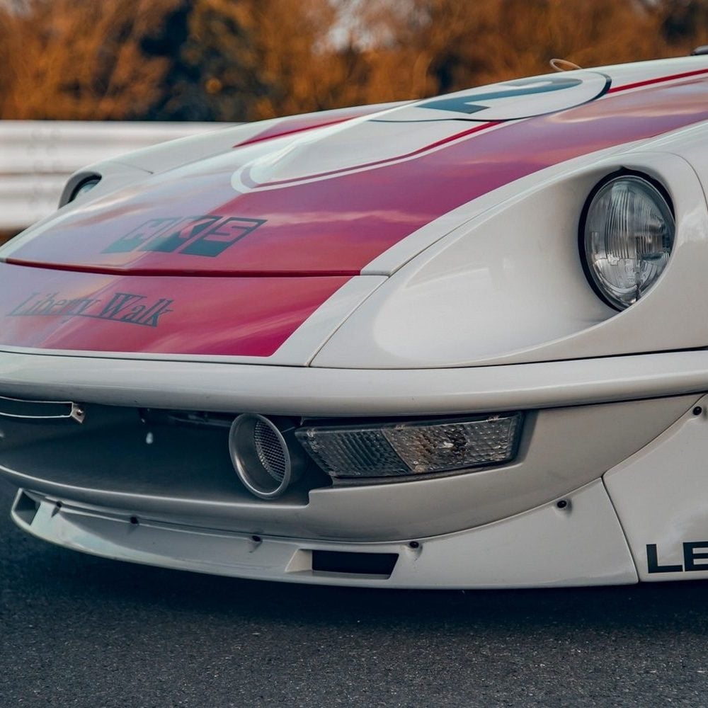 Liberty Walk LB-WORKS Widebody Kit for S30 Datsun 240Z
