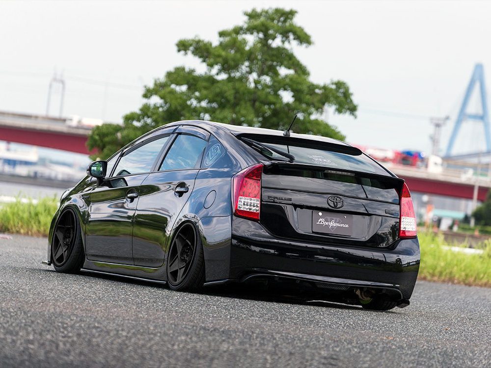 Liberty Walk lb☆nation Side Skirts for XW30 Toyota Prius