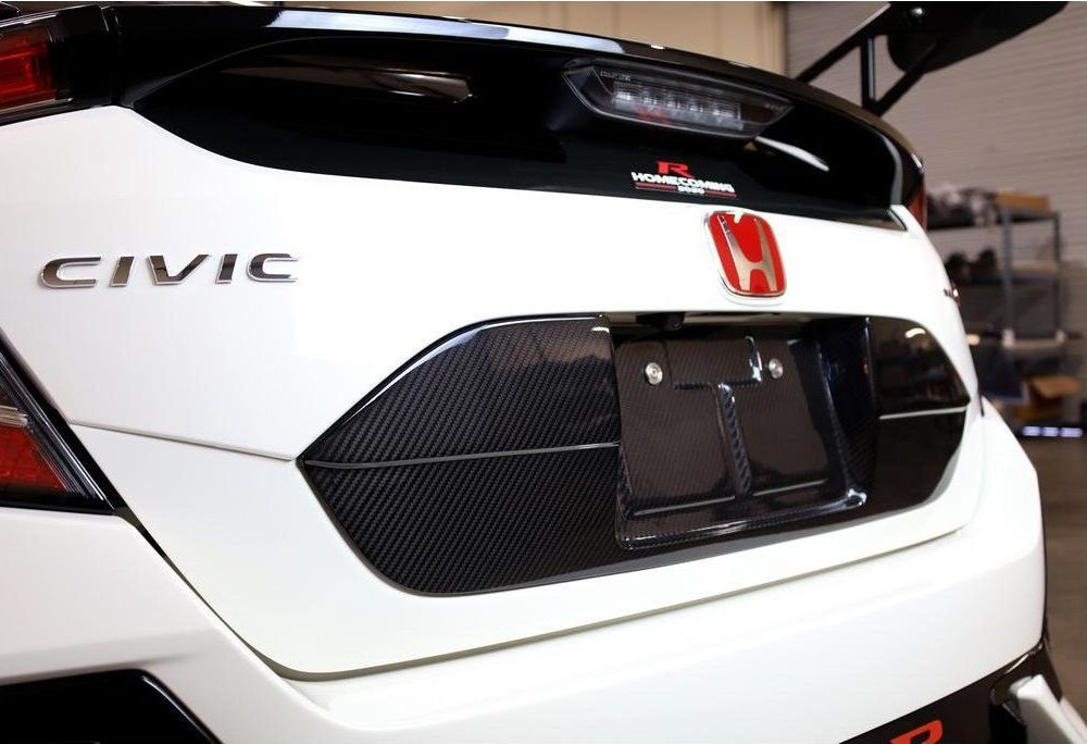 APR Performance Carbon Fiber License Plate Backing for FK8 Honda Civic ...