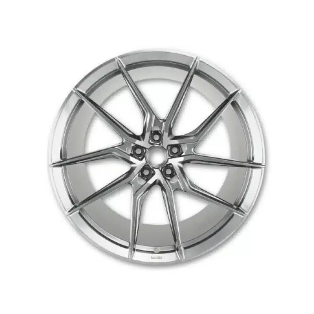 NOVITEC Ferrari SF90 NF8 Wheel in Gloss Silver - Front View of Wheel