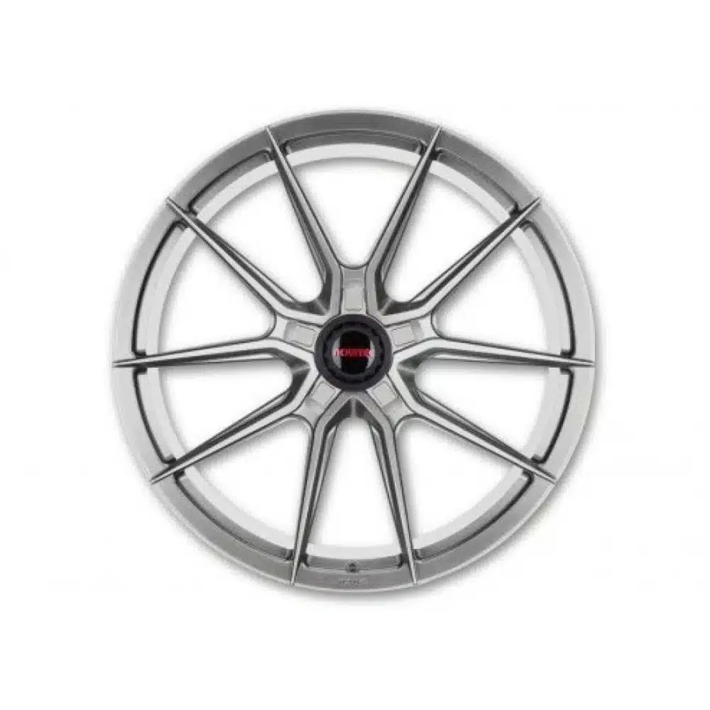 NOVITEC Ferrari SF90 NF10 Wheel in Gloss Silver - Front View of Wheel