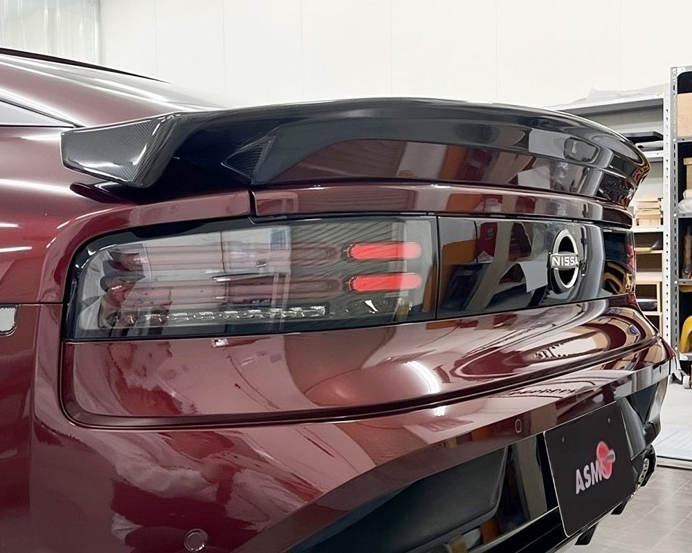 Super Autobacs ASM Wet Carbon Rear Spoiler for RZ34 Nissan Z, Installed
