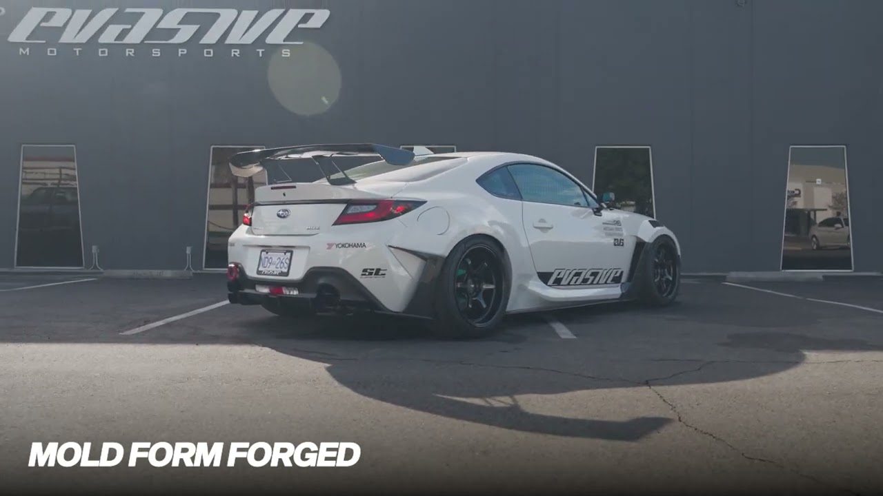 Advan Racing R6 Machining & Racing Hyper Black Wheel (20x10.5 5