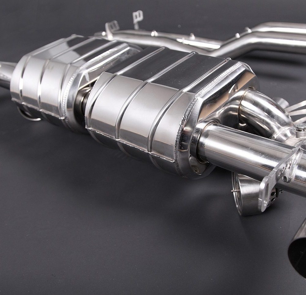 Capristo Valved Muffler for Aston Martin