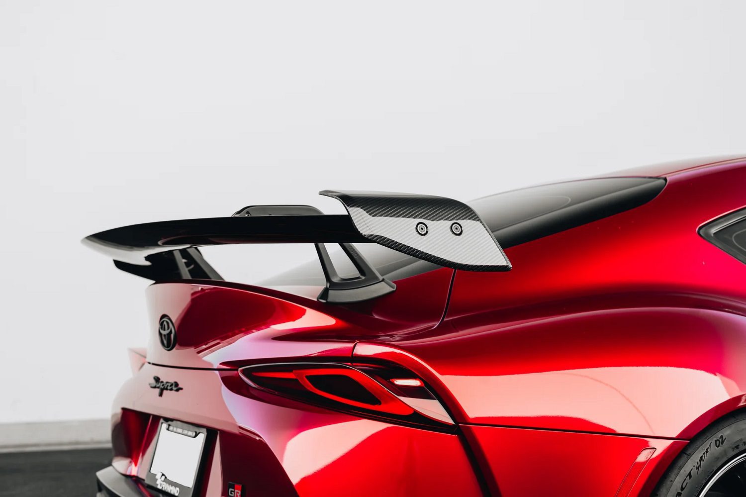 ADRO Carbon AT-R2 Swan Neck GT-Wing for A90 / A91 Toyota GR Supra ...