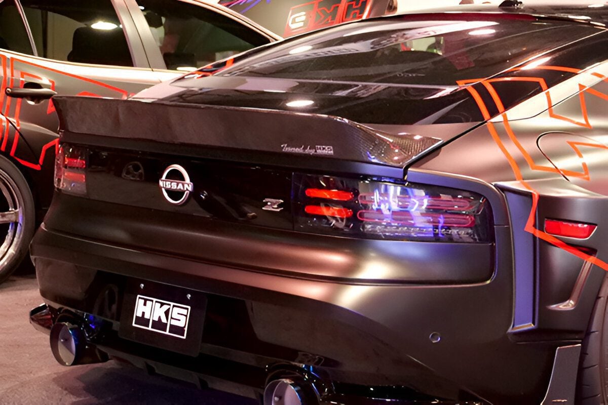 HKS Duck Tail for RZ34 Nissan Z