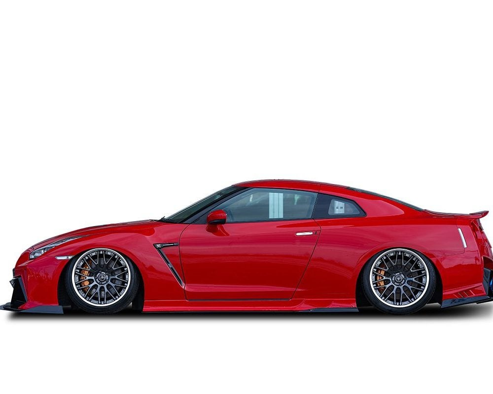 KUHL Ver. 4 GTII Side Steps for R35 Nissan GT-R - Bulletproof