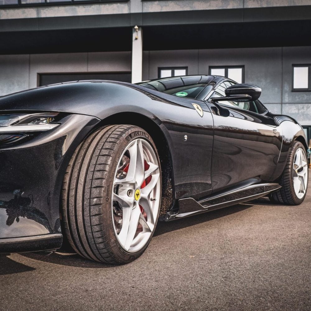 Capristo Carbon Side Skirts for Ferrari Roma