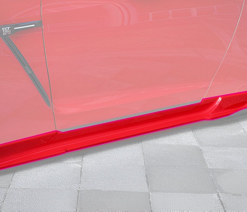 KUHL Ver. 4 GTII Side Steps for R35 Nissan GT-R Installed - Part Highlighted