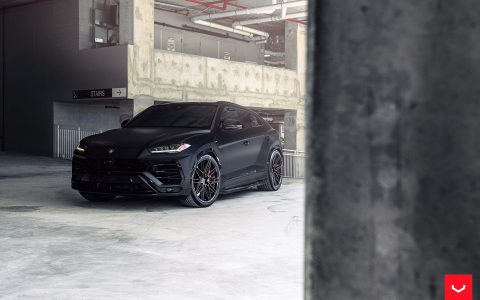 Matte Black Lamborghini Urus - Vossen Hybrid Forged Series HF-7 Wheels Image 9