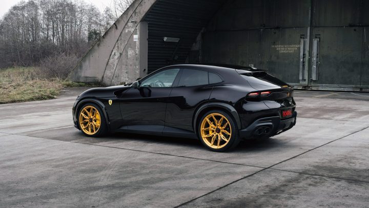 Nero NOVITEC Ferrari Purosangue With Heritage Gold Wheels Image 6