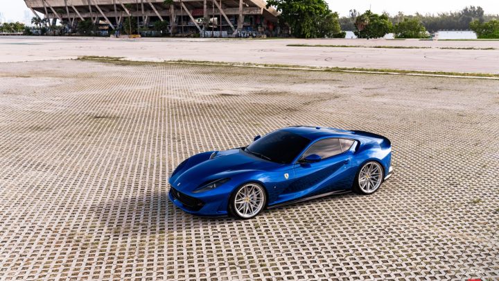 Blu Tour De France Ferrari 812 Superfast - Vossen Forged S21-02 Wheels in Gloss Clear Image 12