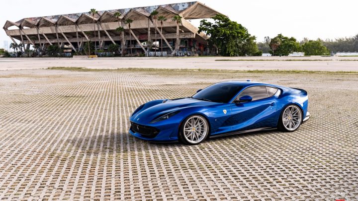 Blu Tour De France Ferrari 812 Superfast - Vossen Forged S21-02 Wheels in Gloss Clear Image 13