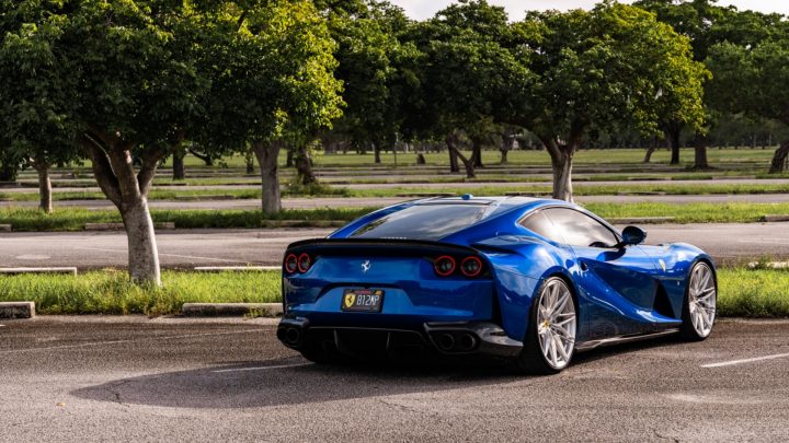 Blu Tour De France Ferrari 812 Superfast - Vossen Forged S21-02 Wheels in Gloss Clear Image 20